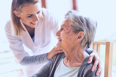 7 Key Signs It's Time for a Memory Care Facility -